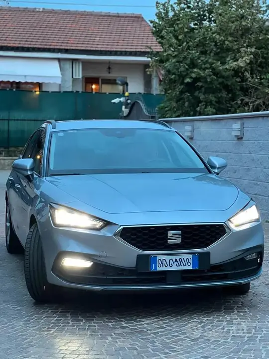 Seat Leon 2023 photo 5