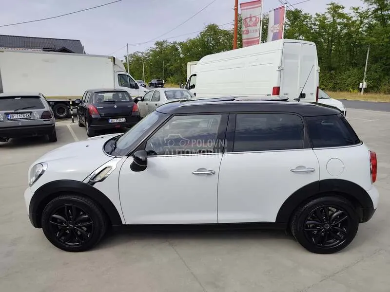 Mini Countryman 2012 photo 2