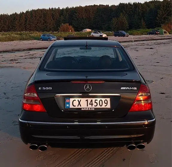 Mercedes-Benz E 500 2002 photo 5