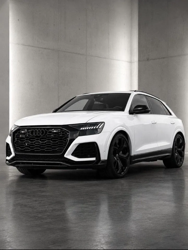 Audi Rsq8