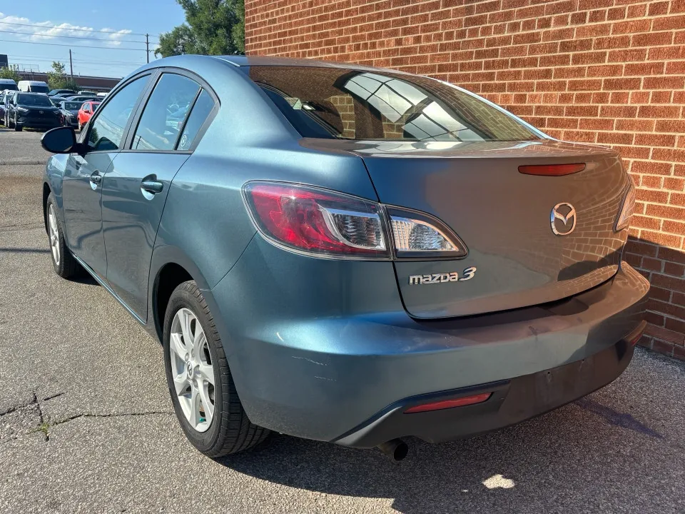 Mazda Mazda3 2011 photo 4
