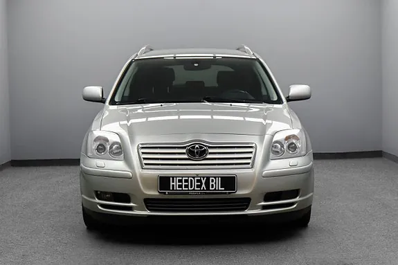 Toyota Avensis 2006 photo 3