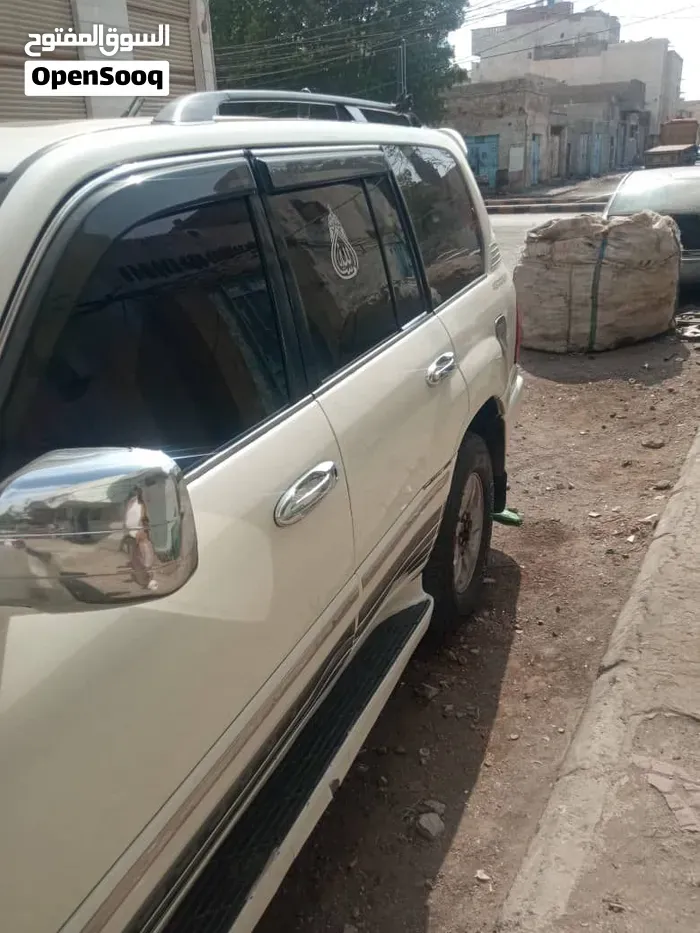 Toyota Land Cruiser 2008 photo 5
