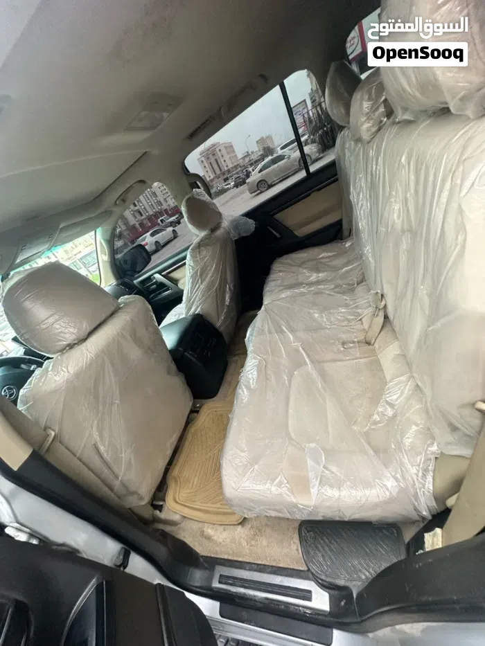 Toyota Land Cruiser 2008 photo 2
