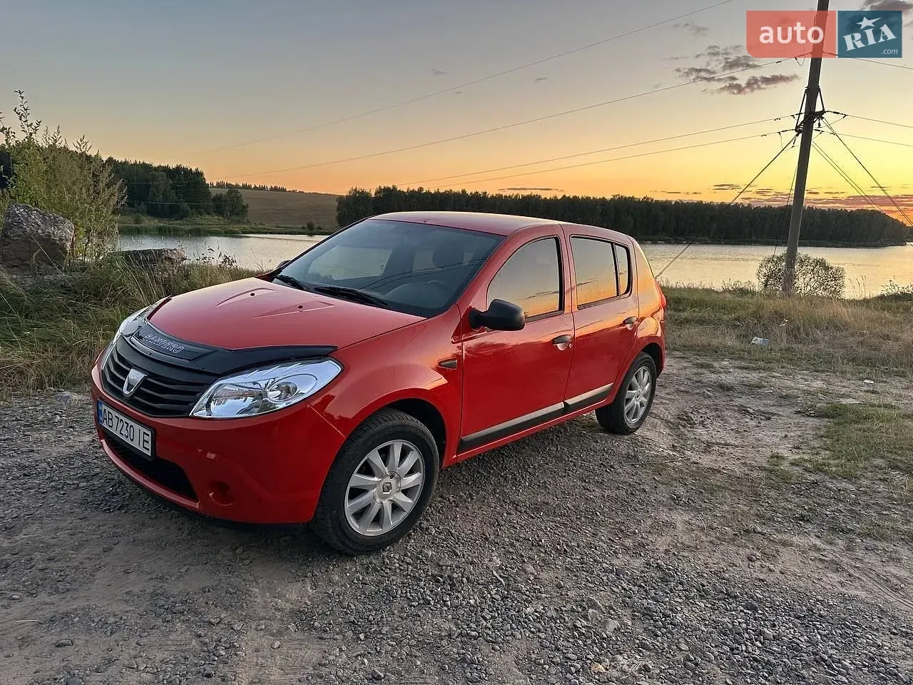 Dacia Sandero 2009 photo 3