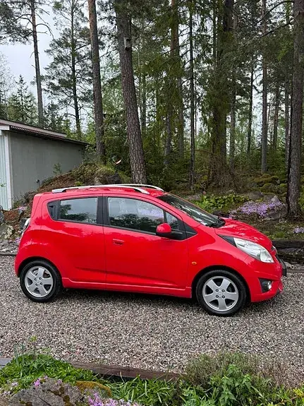 Chevrolet Spark 2011 photo 3