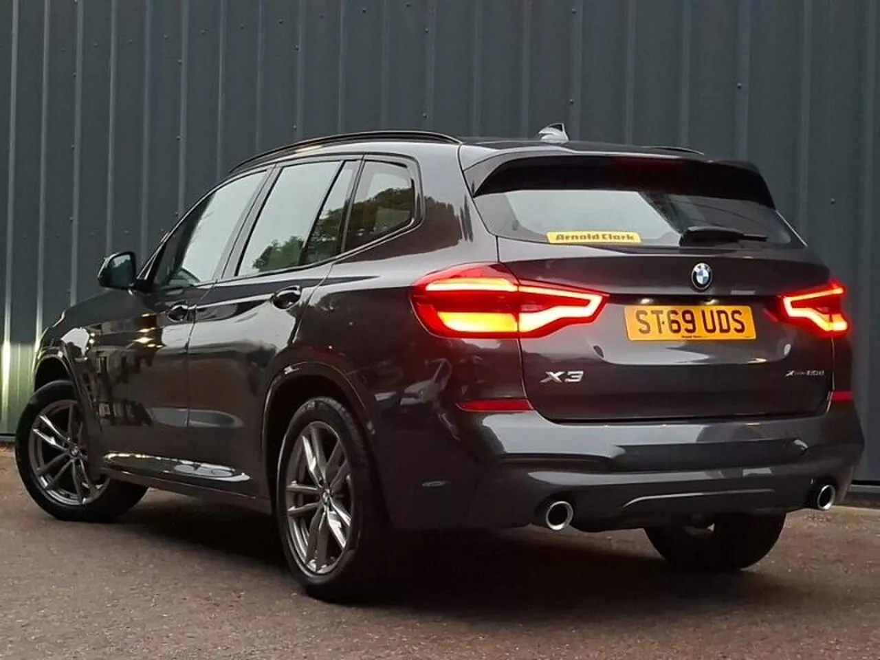BMW X3 2019 photo 2