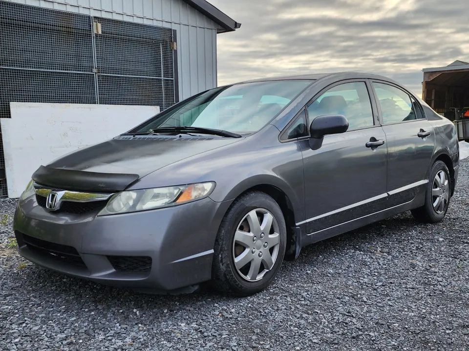 Honda Civic 2010 photo 2