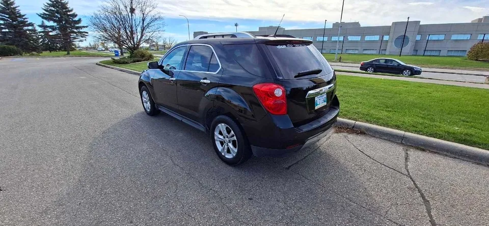 Chevrolet Equinox 2011 photo 4