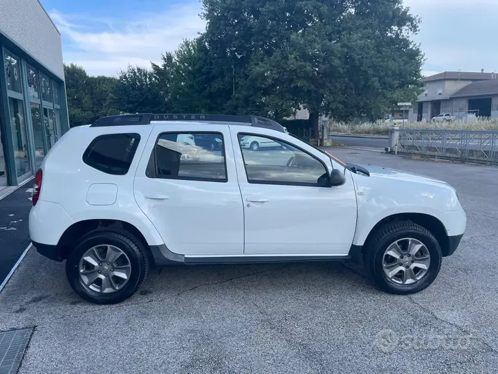 Dacia Duster 2014 photo 4