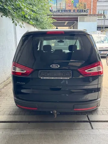Ford Galaxy 2012 photo 2