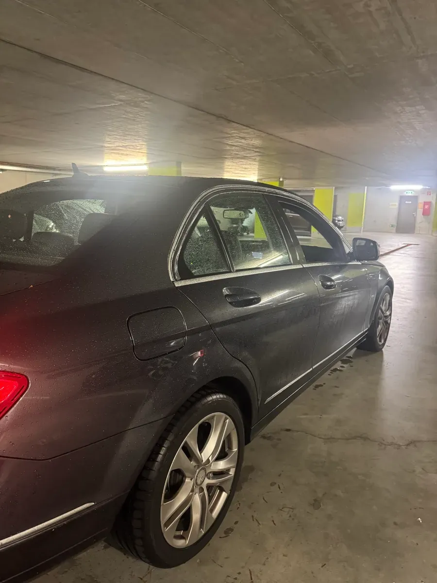 Mercedes-Benz C-Class 2008 photo 3