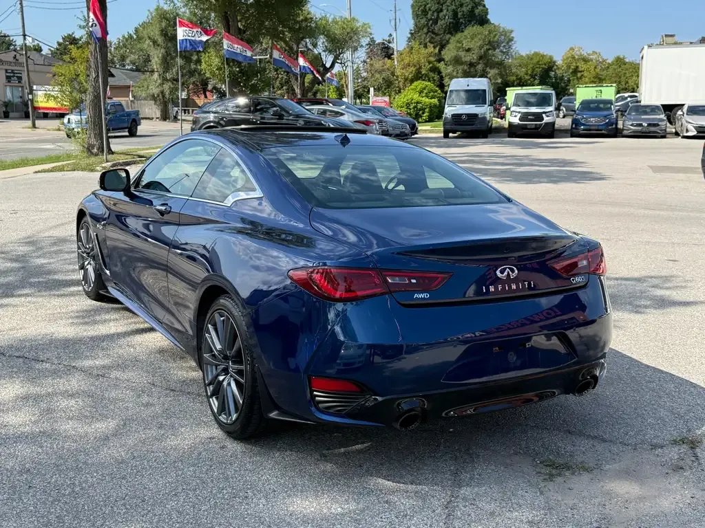 Infiniti Q60 2017 photo 5