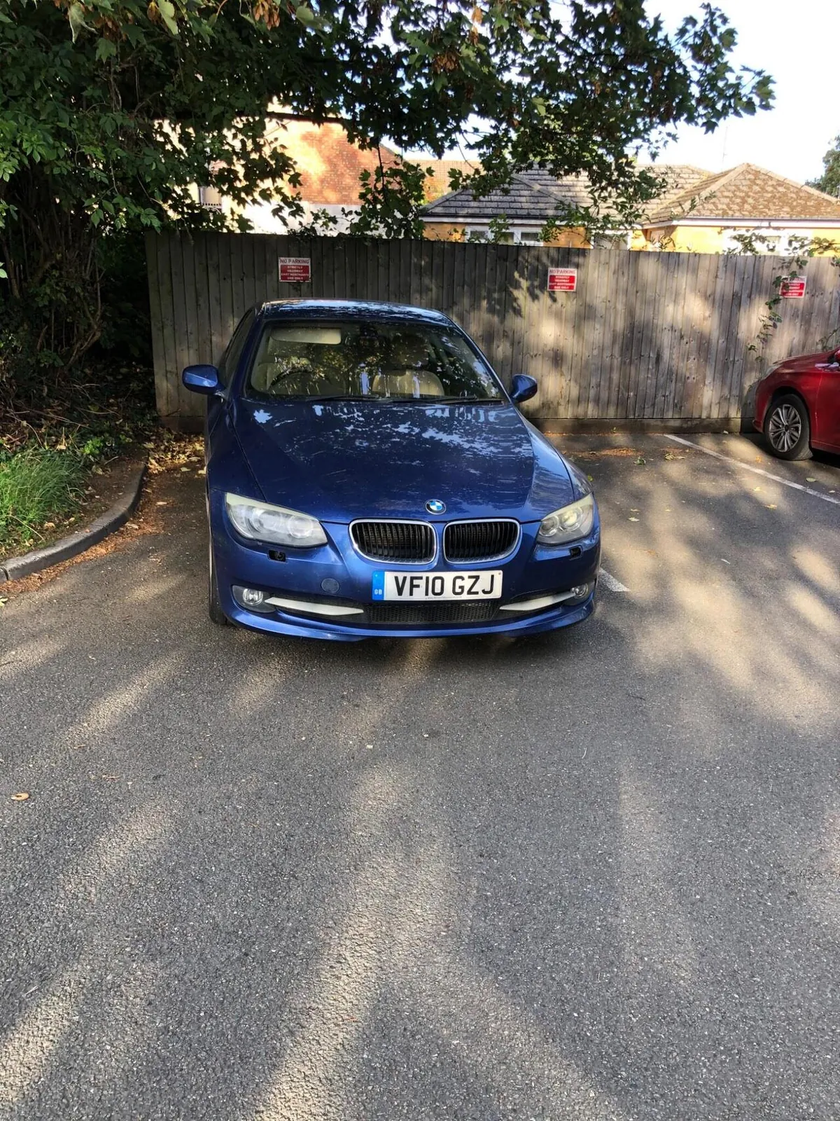 BMW 3 Series 2010 photo 3