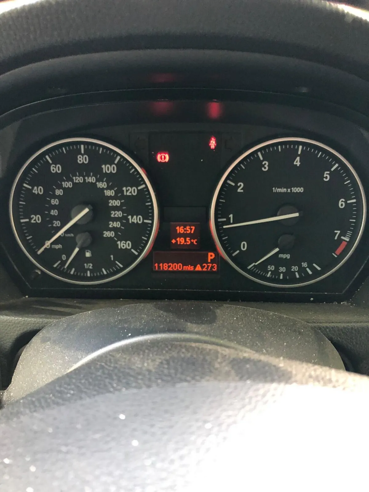 BMW 3 Series 2010 photo 5