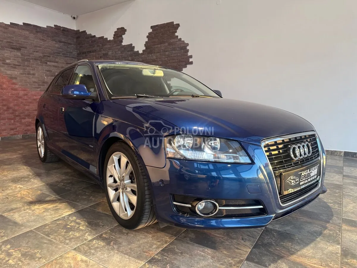 Audi A3 2010 photo 2