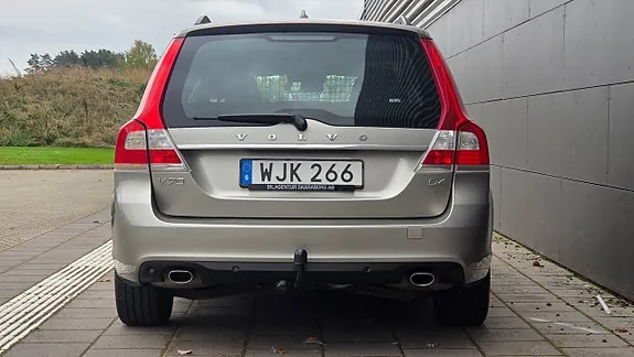 Volvo V70 2015 photo 5