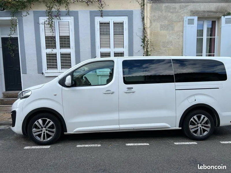 Peugeot Traveller