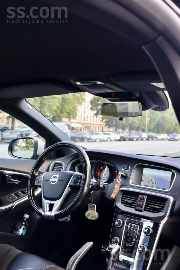 Volvo V40 2015 photo 5