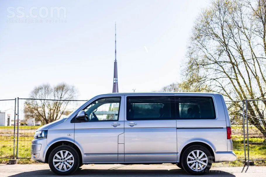 Volkswagen Multivan 2013 photo 4