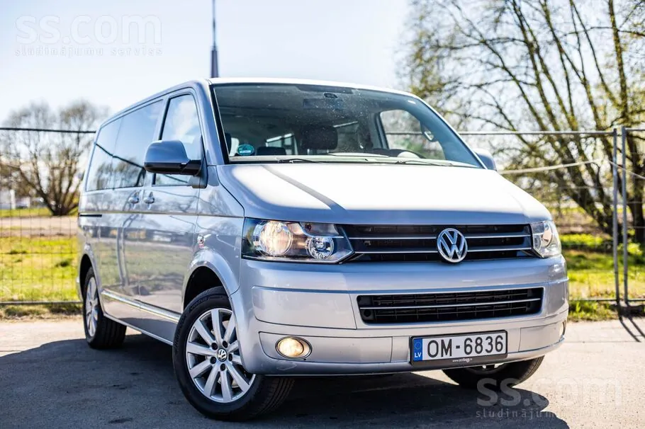 Volkswagen Multivan 2013 photo 2