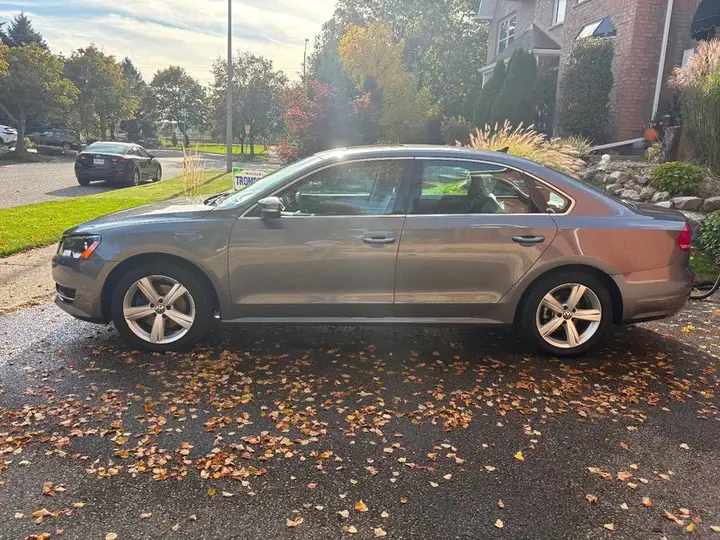 Volkswagen Passat 2014 photo 5