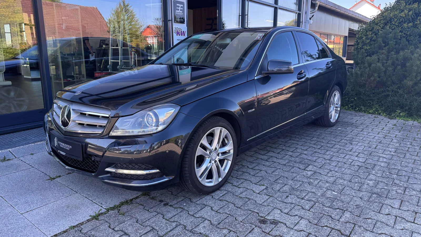 Mercedes-Benz C 250 2012 photo 3