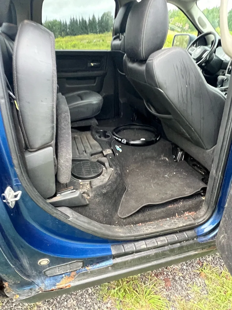 Dodge Ram 1500 2012 photo 3