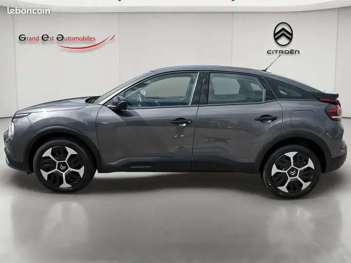 Citroen C4 2022 photo 2