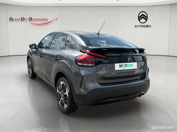 Citroen C4 2022 photo 3