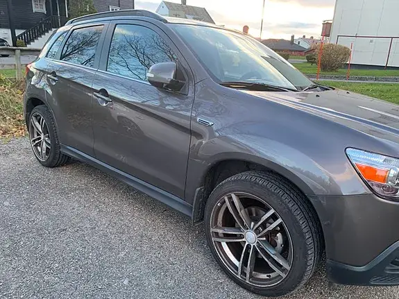 Mitsubishi Asx 2010 photo 2