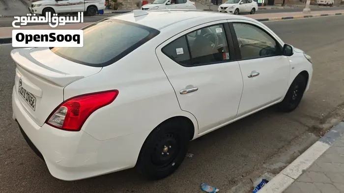 Nissan Sunny 2025 photo 4