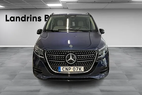 Mercedes-Benz V300 D 2026 photo 2