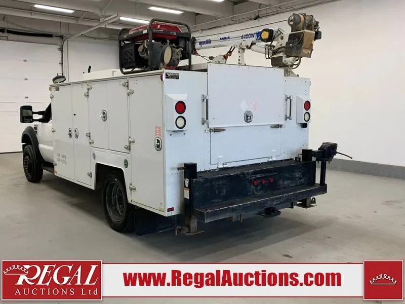 Ford F-550 2008 photo 4