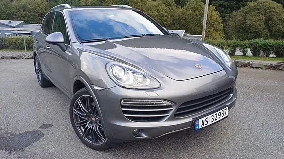 Porsche Cayenne 2012 photo 3