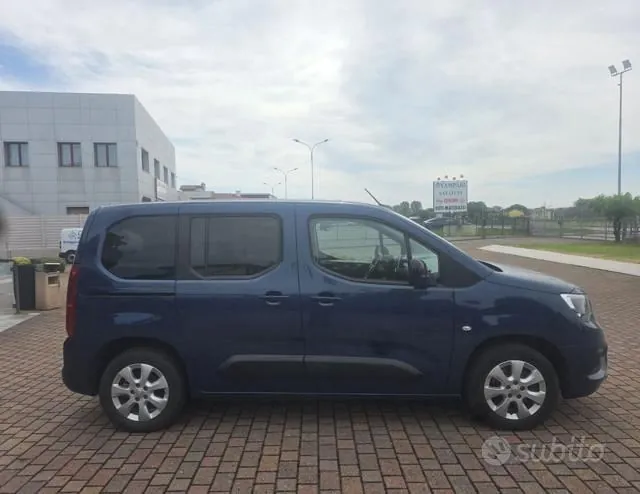 Opel Combo Life 2022 photo 4