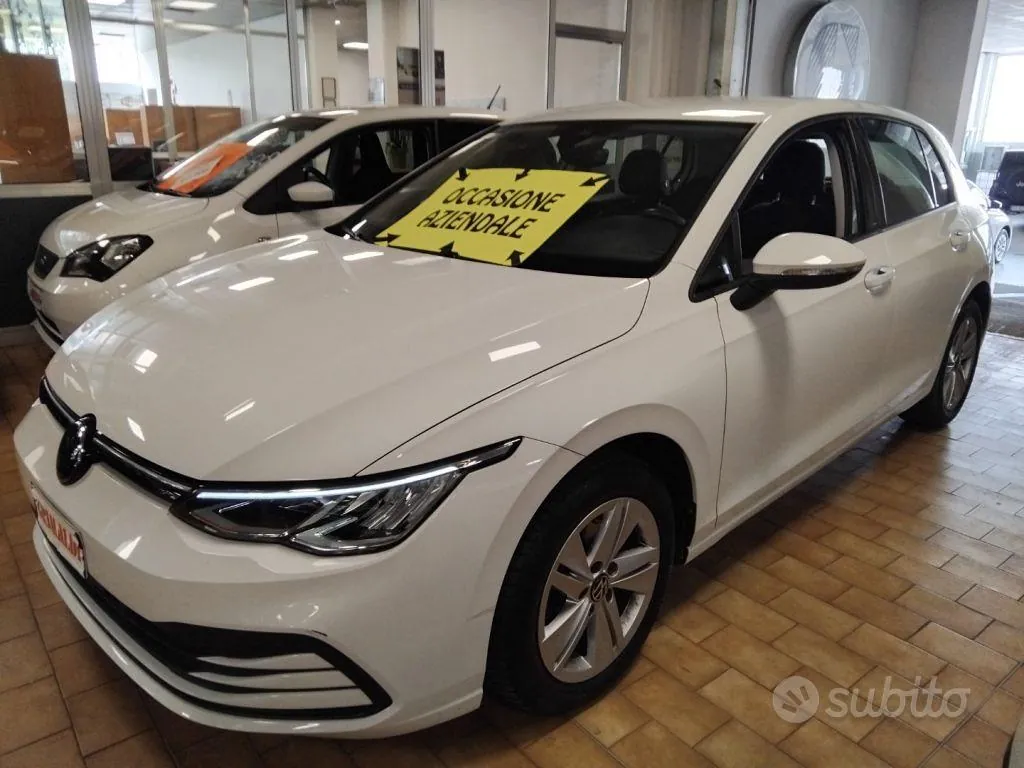 Volkswagen Golf 2022 photo 3