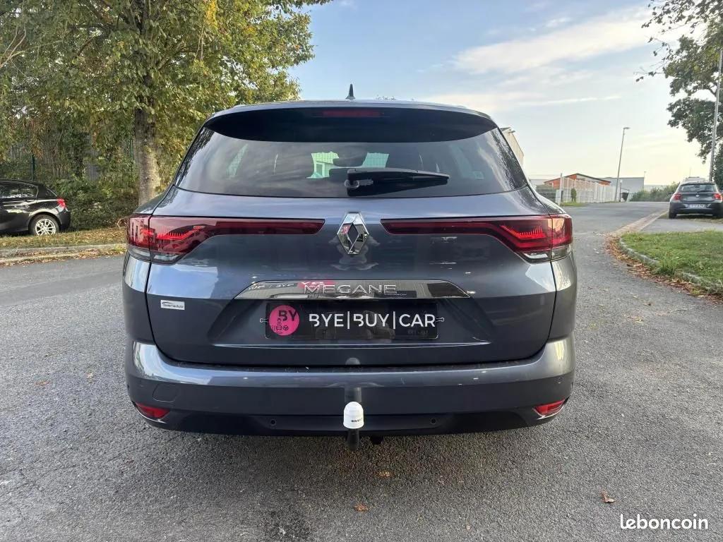 Renault Megane 2022 photo 4