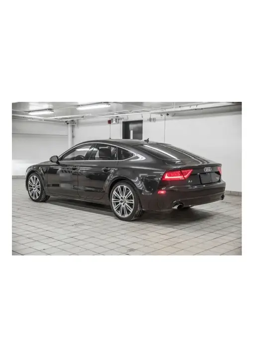 Audi A7 2013 photo 2