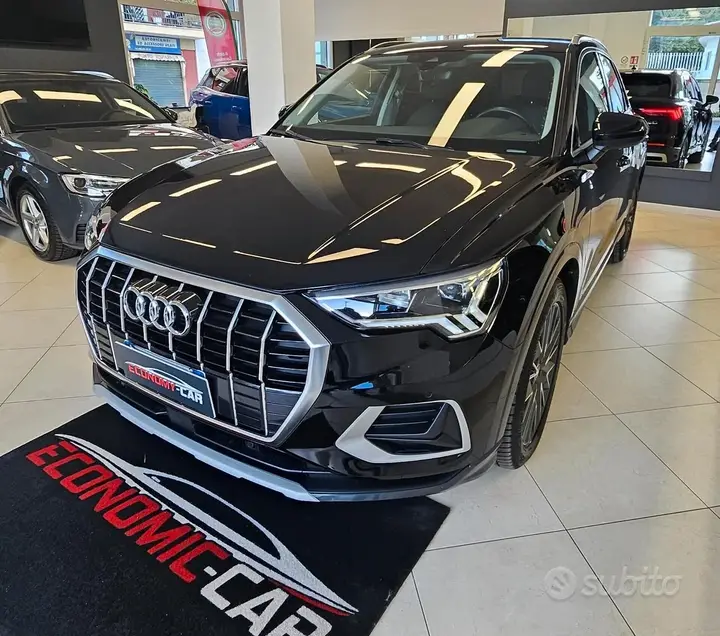 Audi Q3 2022 photo 2
