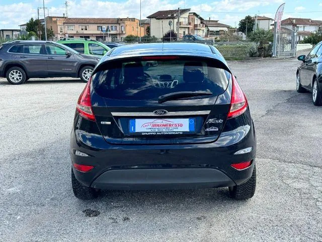 Ford Fiesta 2009 photo 5