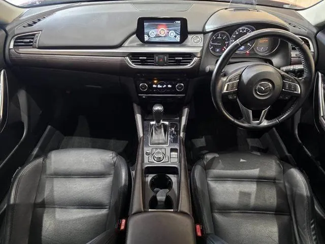 Mazda Atenza Sedan 2016 photo 3