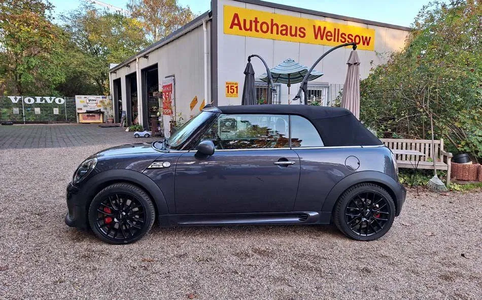 Mini John Cooper Works Cabrio