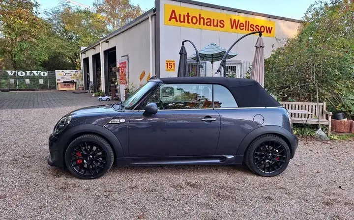 Mini John Cooper Works Cabrio