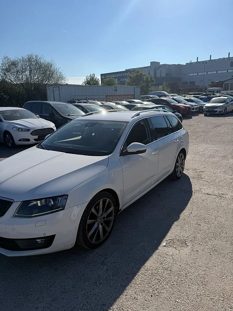 Skoda Octavia 2015 photo 3