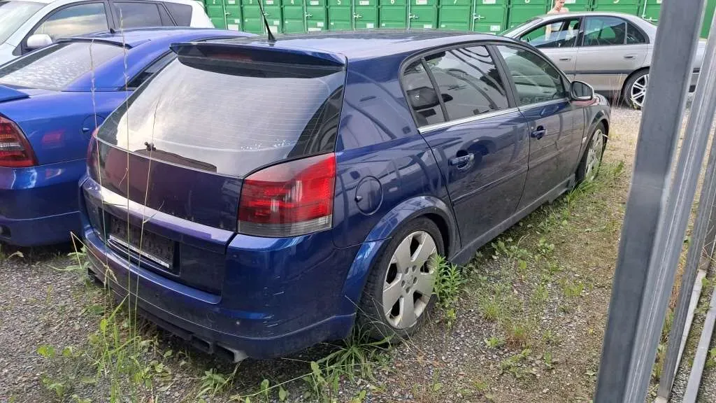 Opel Signum