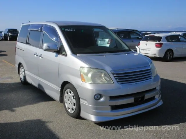 Toyota Noah X