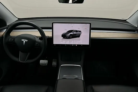 Tesla Model Y 2024 photo 3
