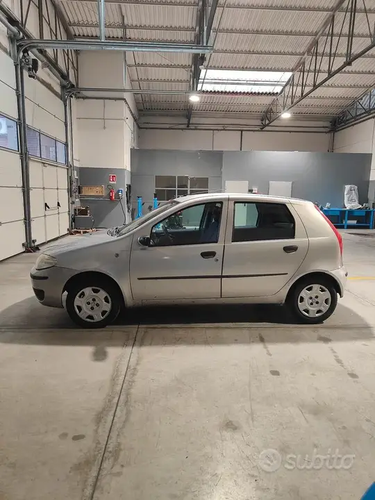 Fiat Punto 2004 photo 5