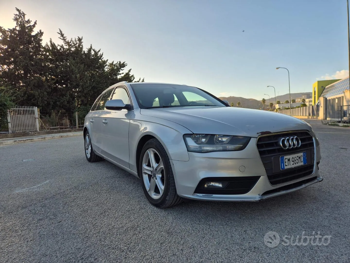 Audi A4 Avant 2012 photo 3